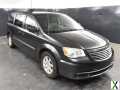 Photo Used 2012 Chrysler Town \u0026 Country Touring w/ Entertainment Group #1