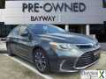 Photo Used 2016 Toyota Avalon XLE Premium