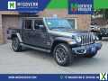 Photo Used 2021 Jeep Gladiator Overland w/ Popular Equipment Package