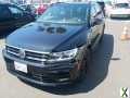 Photo Used 2021 Volkswagen Tiguan SE R-Line