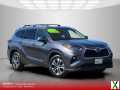 Photo Used 2020 Toyota Highlander XLE