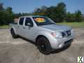 Photo Used 2016 Nissan Frontier SV w/ SV Value Truck Package