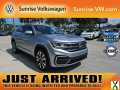 Photo Used 2022 Volkswagen Atlas Cross Sport SEL Premium R-Line