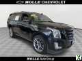 Photo Used 2020 Cadillac Escalade Platinum w/ Escalade Sport Edition