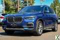 Photo Used 2019 BMW X5 xDrive50i w/ Premium Package 2