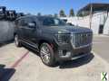 Photo Used 2022 GMC Yukon XL Denali w/ Denali Premium Package