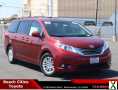 Photo Used 2017 Toyota Sienna XLE