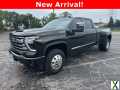 Photo Used 2024 Chevrolet Silverado 3500 High Country w/ High Country Premium Package