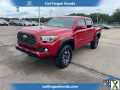 Photo Used 2022 Toyota Tacoma TRD Off-Road