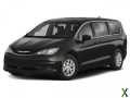 Photo Used 2022 Chrysler Voyager LX