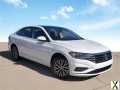 Photo Used 2021 Volkswagen Jetta SE w/ SE Cold Weather Package