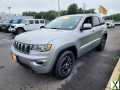 Photo Used 2020 Jeep Grand Cherokee Laredo E