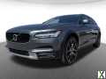 Photo Used 2018 Volvo V90 T6 Cross Country w/ Convenience Package