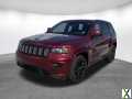 Photo Used 2022 Jeep Grand Cherokee Laredo X