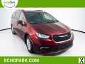 Photo Used 2022 Chrysler Pacifica Touring-L