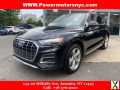 Photo Used 2021 Audi Q5 2.0T Premium Plus w/ Premium Plus Package