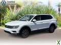 Photo Used 2021 Volkswagen Tiguan SE w/ Panoramic Sunroof Package