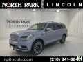 Photo Used 2020 Lincoln Navigator L Black Label