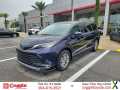 Photo Used 2022 Toyota Sienna XLE