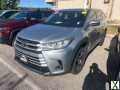 Photo Used 2019 Toyota Highlander LE