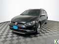 Photo Used 2017 Volkswagen Golf Alltrack SEL