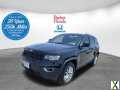 Photo Used 2017 Jeep Grand Cherokee Laredo w/ Quick Order Package 2BE