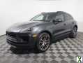 Photo Certified 2024 Porsche Macan S