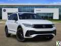 Photo Used 2022 Volkswagen Tiguan SE R-Line