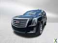 Photo Used 2017 Cadillac Escalade Premium Luxury