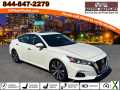Photo Used 2020 Nissan Altima 2.0 Platinum