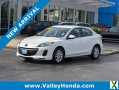 Photo Used 2012 MAZDA MAZDA3 i Touring