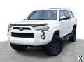 Photo Used 2016 Toyota 4Runner SR5