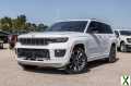 Photo Used 2022 Jeep Grand Cherokee L Overland w/ Luxury Tech Group IV