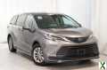 Photo Used 2022 Toyota Sienna LE