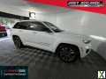 Photo Used 2023 Jeep Grand Cherokee Overland w/ Luxury Tech Group IV