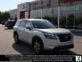 Photo Certified 2022 Nissan Pathfinder SL