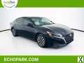 Photo Used 2023 Nissan Altima 2.5 SV w/ SV Premium Package