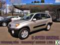 Photo Used 2001 Toyota RAV4 4WD