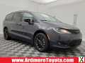 Photo Used 2020 Chrysler Pacifica Touring-L w/ Advanced Safetytec Group