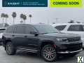 Photo Used 2022 Jeep Grand Cherokee L Summit