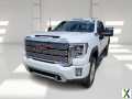 Photo Used 2022 GMC Sierra 2500 Denali w/ Denali Ultimate Package