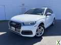 Photo Used 2018 Audi Q5 2.0T Premium