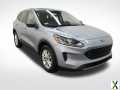 Photo Used 2022 Ford Escape SE w/ Convenience Package