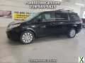 Photo Used 2013 Toyota Sienna LE