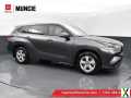 Photo Used 2023 Toyota Highlander L