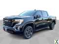 Photo Used 2022 GMC Sierra 1500 AT4 w/ AT4 Premium Package