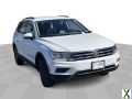 Photo Used 2021 Volkswagen Tiguan SE