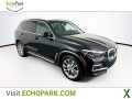 Photo Used 2022 BMW X5 xDrive40i w/ Premium Package