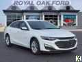 Photo Used 2023 Chevrolet Malibu LT w/ Driver Confidence Package