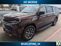 Photo Used 2022 Chevrolet Suburban LT w/ Luxury Package